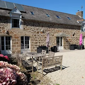 Le Jardin A Mordreuc Bed & Breakfast
